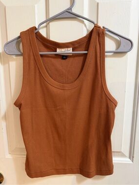 Universal Thread Cropped Tank